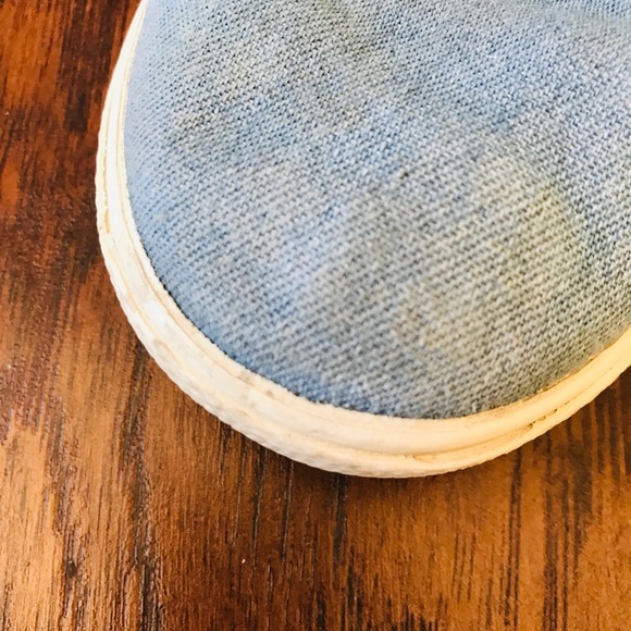 Mickey Mouse vintage girls slip ons - Picture 3 of 8